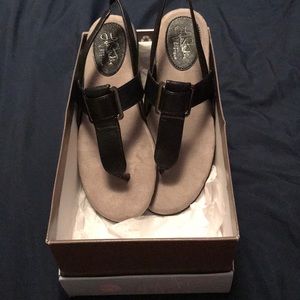 NWB Life Stride Sandals, 7.5M